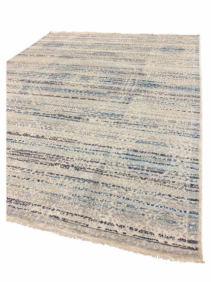 Artisan Vivica  Ivory Lt.Blue Transitional Knotted Rug