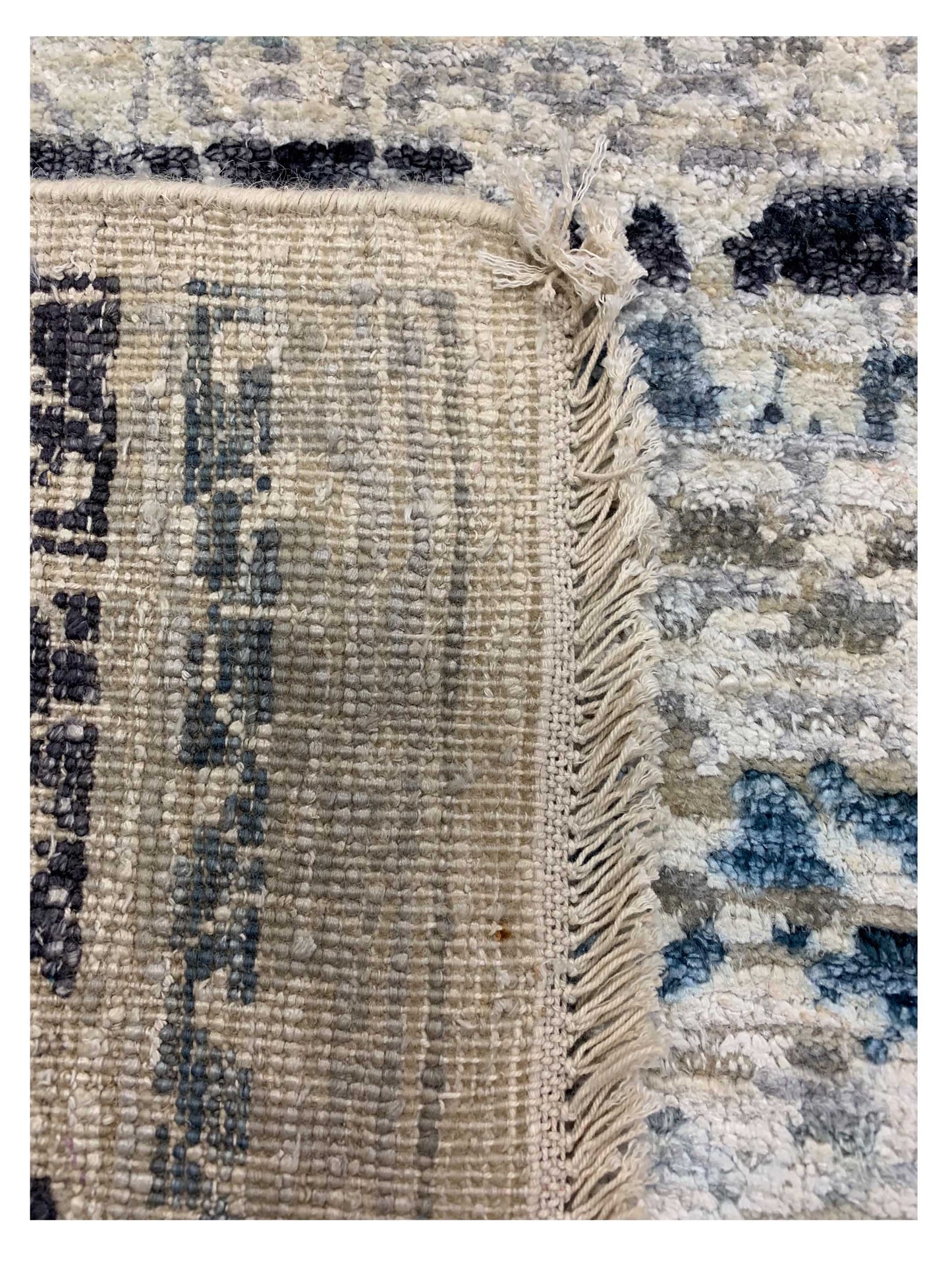 Artisan Vivica  Ivory Lt.Blue Transitional Knotted Rug