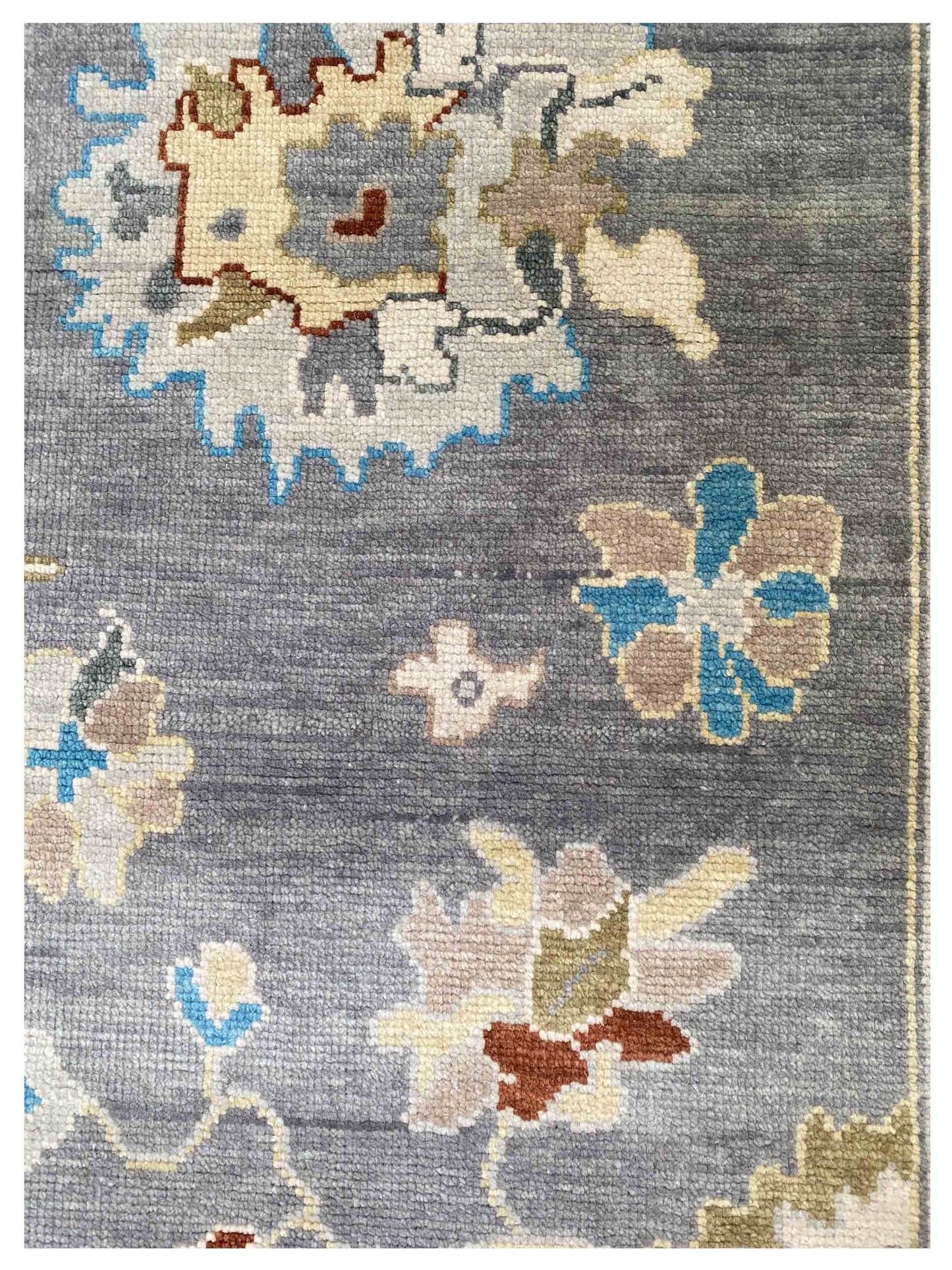 Artisan Blossom-2  Grey Beige Traditional Knotted Rug