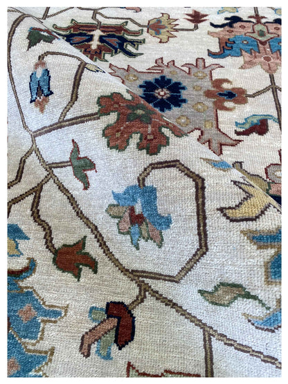 Artisan Sarapi  Ivory Rust Traditional Knotted Rug