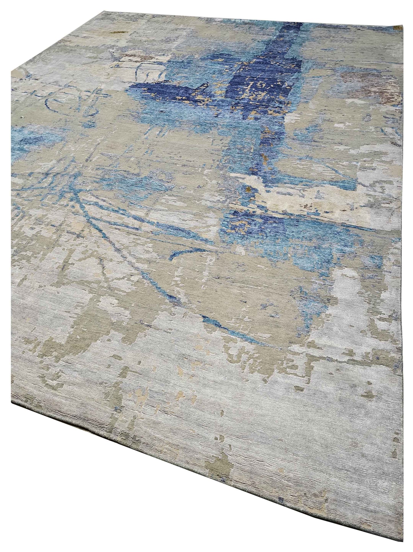 Artisan Tawny  Silver Blue Transitional Knotted Rug