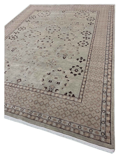 Artisan Uma Lt.Grey Traditional Knotted Rug - Rugs - Artisan - Atlanta Designer Rugs