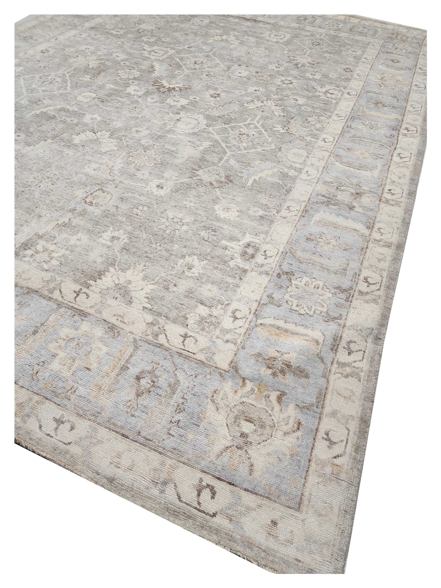 Artisan Julie  Grey Silver Traditional Knotted Rug