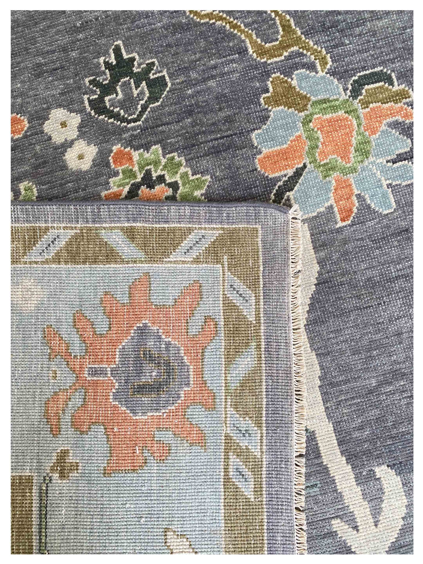 Artisan Blossom  Grey  Traditional Knotted Rug