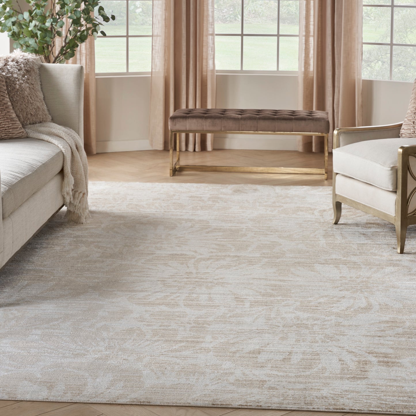Inspire Me! Home Décor Iliana ILI02 Ivory Grey with Gold Accents  Contemporary Machinemade Rug