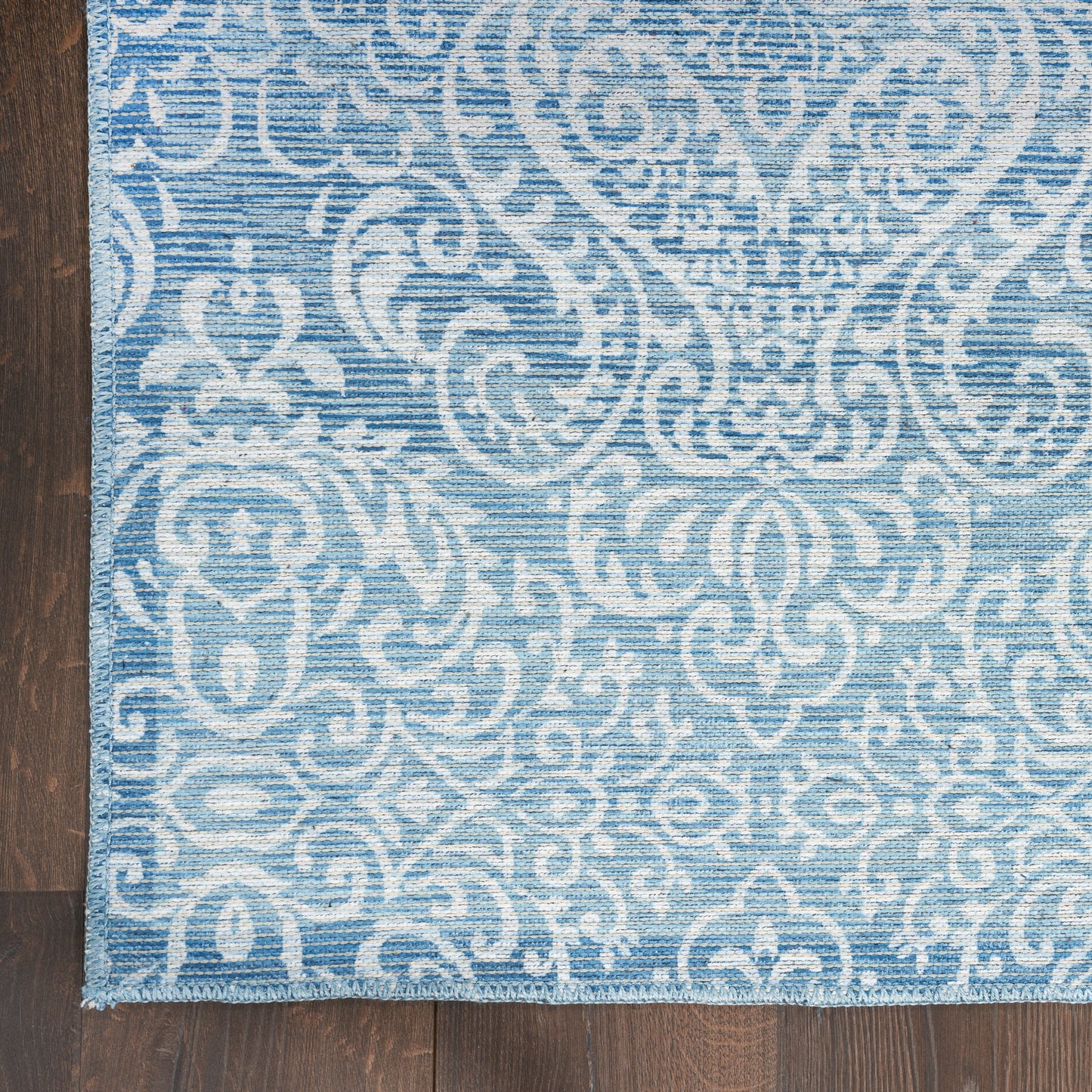 Waverly Washables Collection WAW03 Aqua  Contemporary Machinemade Rug