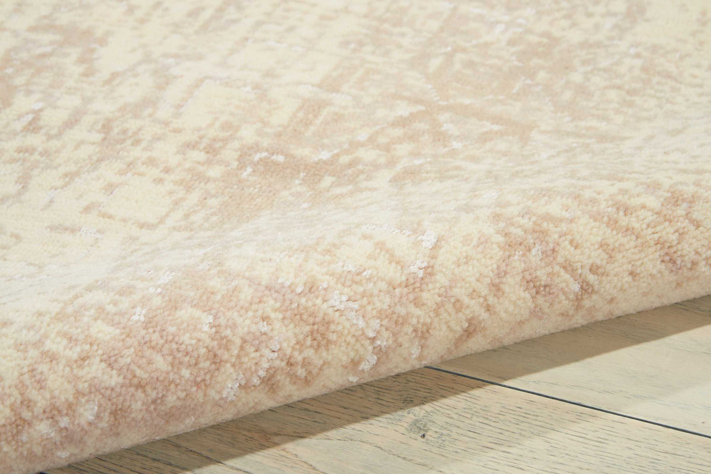 Nourison Home Silk Elements SKE21 Bone  Traditional Loom Rug