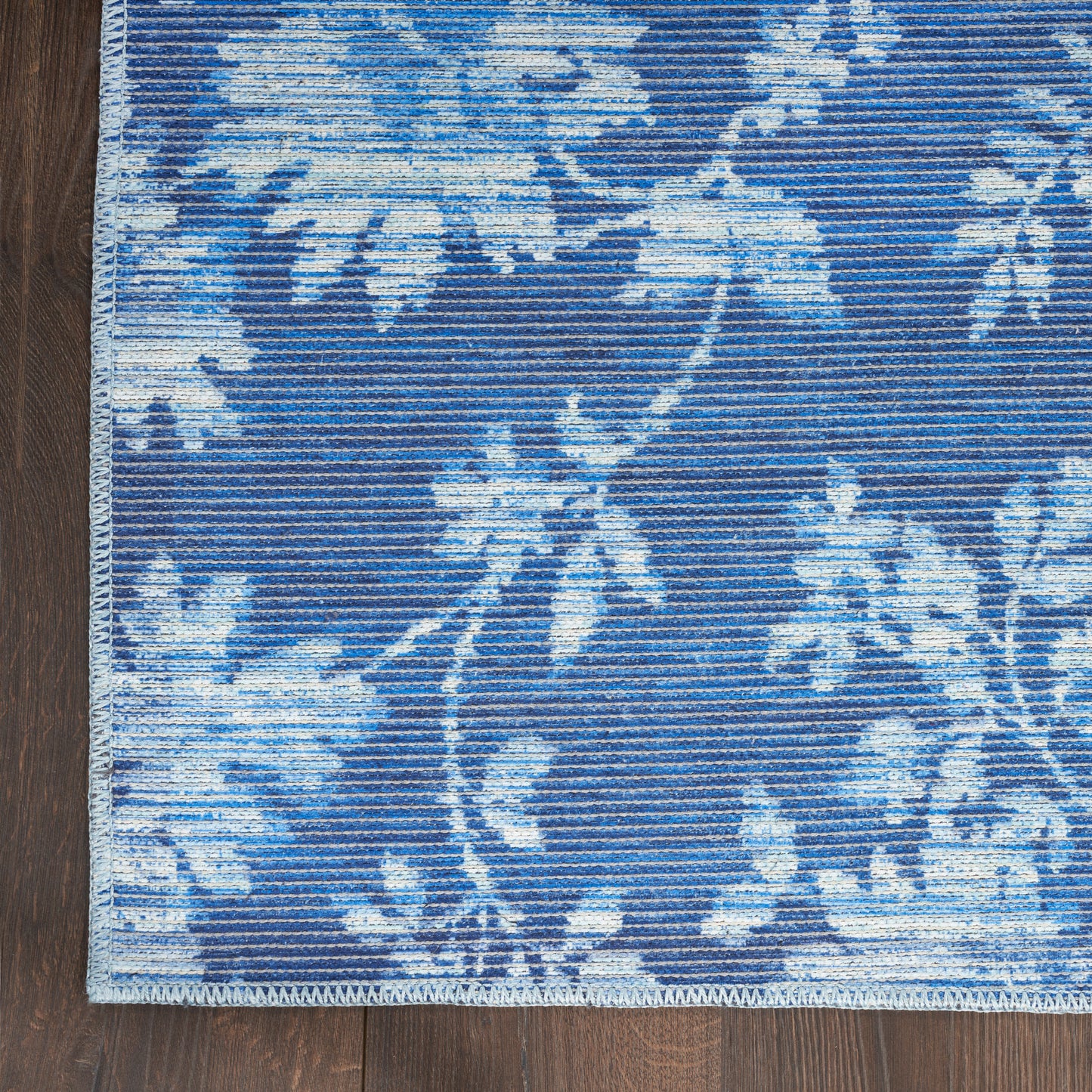 Waverly Washables Collection WAW02 Blue  Contemporary Machinemade Rug