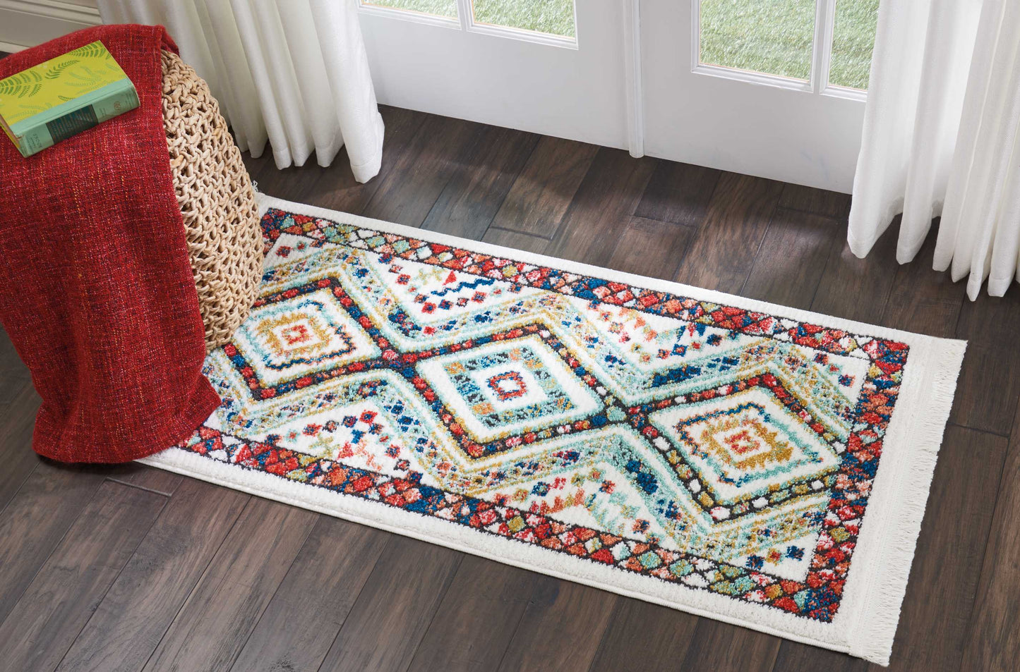 Nourison Home South Western NAV02 White  Transitional Machinemade Rug
